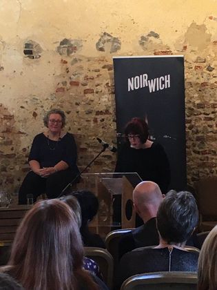 Louise Harnby reads her flash fiction at Noirwich 2018